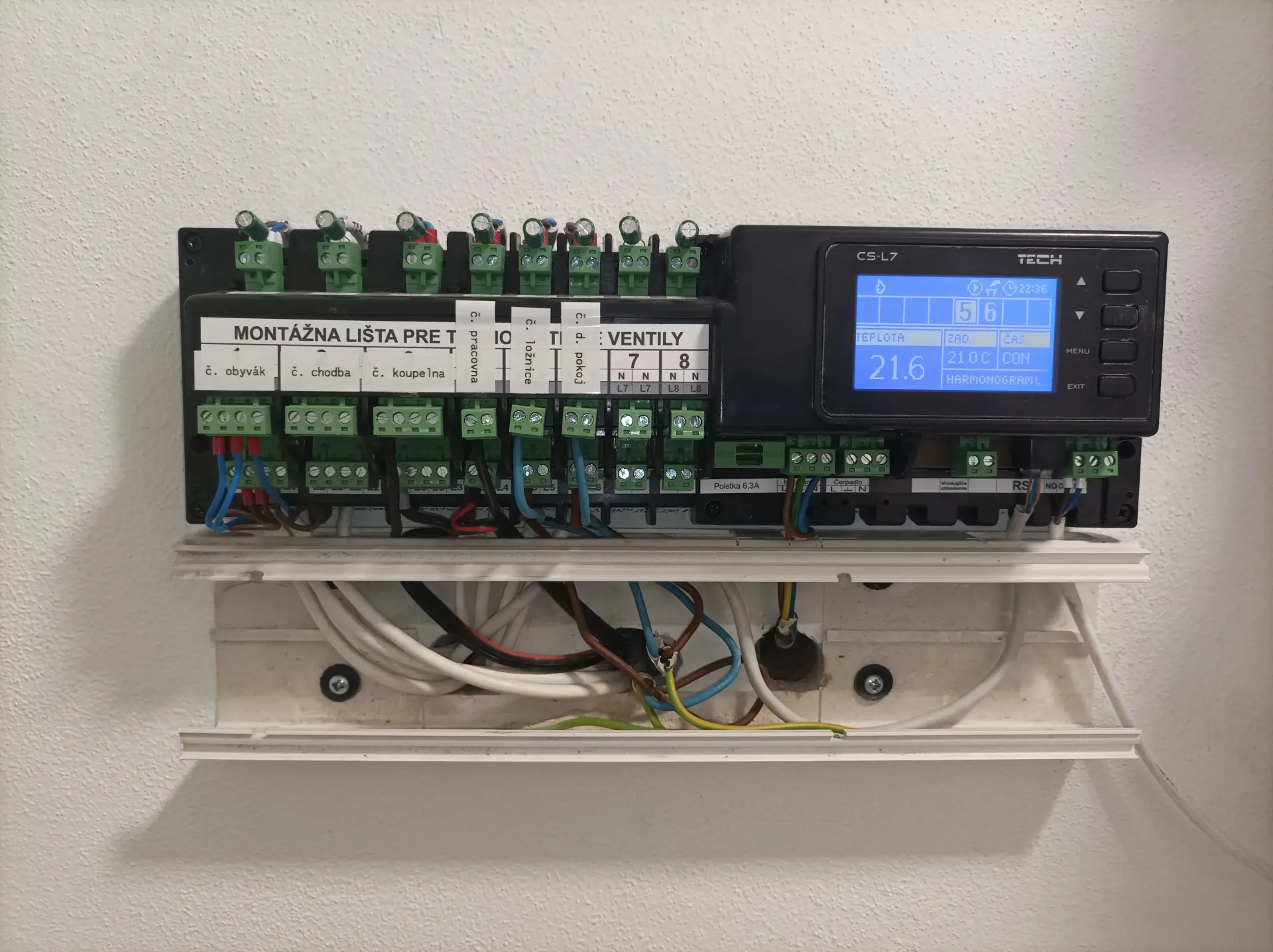 Centrální svorkovnice TECH pro zónové podlahové vytápění
