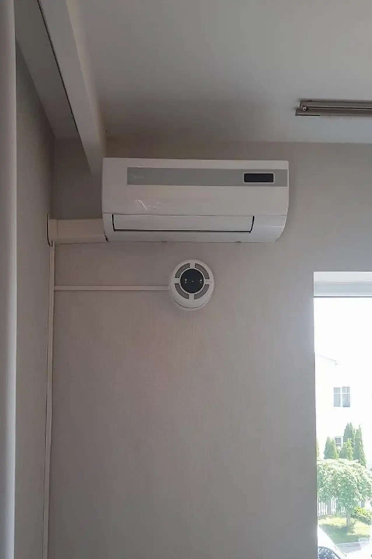 Ideální kombinace nástěnné klimatizace a rekuperace pro čerstvý vzduch